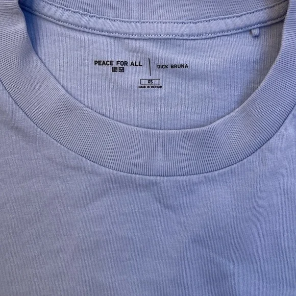 Uniqlo X Dick Bruna Peace for all Blue women’s tee cut cropped Bunny Print XS - Picture 4 of 7